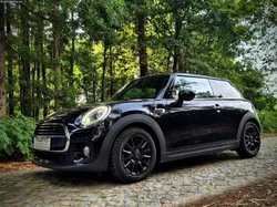 MINI Cooper Cooper D