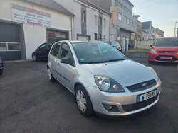 Ford fiesta 1.6 i 100cv boîte automatique garantie 6 mois