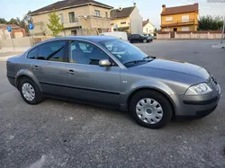 VW Passat 1.9 TDI  98 000KMS   C/NOVO