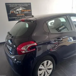 Peugeot 208 1.2 Pure Tech Style