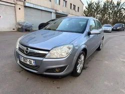 Opel ASTRA H Essentia