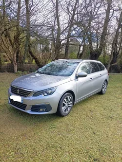 Peugeot 308 Il SW allure Phase II 1.5 BlueHDi 130 ch 138000 km