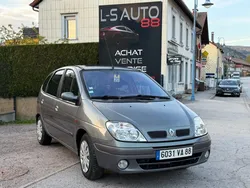 Renault Mégane Scenic Phase II 1.9 dCi 105 cv