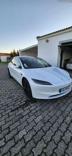 Tesla Model 3 RWD standard range - Premium