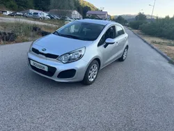 KIA RIO 1.1 CRDi 75 ISG Motion 5portes Clim