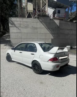 Mitsubishi Lancer 1300