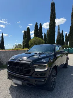 Dodge ram laramie V8 5.7 tva récupérable