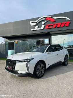 DS DS4 E-TENSE 225 CROSS TROCADERO