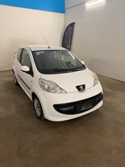 PEUGEOT 107 1.0 12V 68ch TRENDY 3P BVA