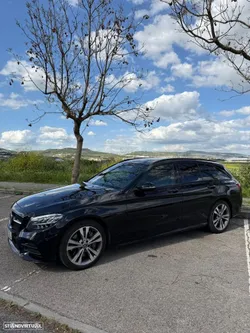 Mercedes-Benz C 300 de AMG Line