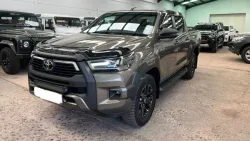 TOYOTA Hilux Cabina Doble Invincible Aut.