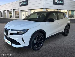 Alfa Romeo Junior 1.2 eDCT6