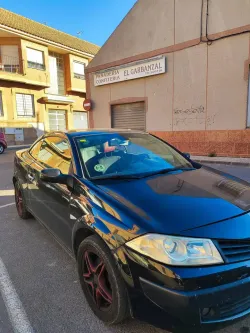 Renault Megane Mégane C.C. 1.9DCI Confort Authentique Confort Authentique