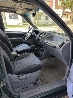 Nissan Terrano R20