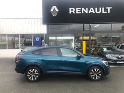 RENAULT Arkana 1.3 TCe 140 EDC Business 09.2022 34900km 20990E