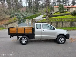 Toyota Hilux 4x4 Extra Cab Sol