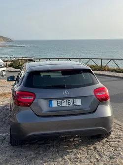 Mercedes-Benz A 180 d blue efficiency