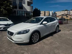 V40 Cross Country D2 115ch Start&Stop Momentum Business