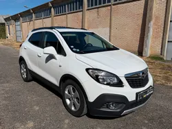 OPEL MOKKA 1.4 TURBO 140 COSMO PACK BVA 4X2 - TOIT OUVRANT - CAMERA DE RECUL – SIEGES ET VOLANT CHAUFFANT – 1 ERE MAIN – 67 500 KMS - Disponible De Suite