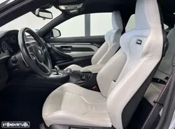 BMW M4 CS