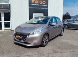 PEUGEOT 208 1.6 E-HDI 90ch ALLURE ETG6