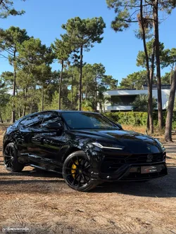 Lamborghini Urus 4.0 V8