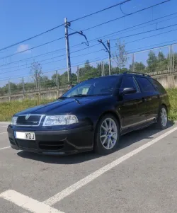 Skoda Octavia Combi 1.8T 20v RS 180