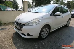 Peugeot 208 1.0 VTi 68CH ( CT OK )