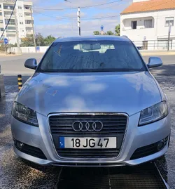 Audi A3 audi a3 1.6 tdi 105cv