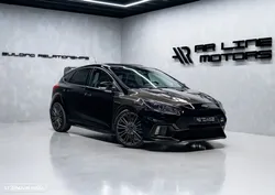 Ford Focus 2.3 EcoBoost RS