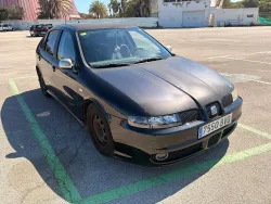 SEAT Leon León 1.6 Stella 105