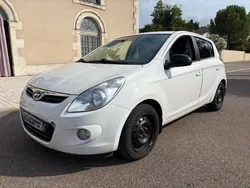🚗 HYUNDAI i20 1.4 CRDi 75 Pack Clim – 130 921 km