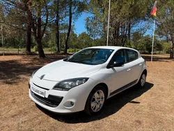 Renault Megane 1L5 dci 110 Ch Boite automatique. Entretien fait. Courroie de distribution, Pompe à eau, Courroie accessoire, Vidange moteur, Disque et plaquette avant et arrière,2 Pneus avants, CT ok