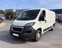 Peugeot Boxer III Phase 3 Fourgon 330 L2H1 2.2 BlueHDi Fourgon moyen S&S 140cv SUIVI/GARANTIE 6 MOIS