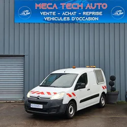 Citroen berlingo 1.6 bluehdi 100 cv confort 2017 1ere main carnet 95000 kms porte laterale tva recuperable