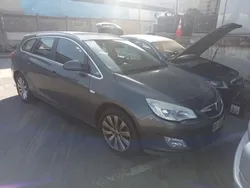 Opel Astra 1.4 Turbo 140 ch Connect Pack