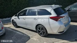 Toyota Auris Touring Sports 1.8 HSD Comfort