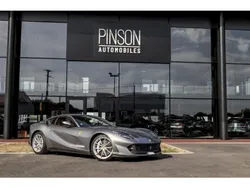 Ferrari 812 Superfast 6.5i V12 - BVR