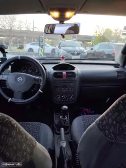 Opel Corsa 1.2 16V Elegance