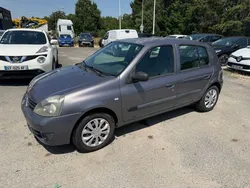 RENAULT Clio II PHASE 2 CAMPUS 1.5 DCI 70 CV / 1 ERE MAIN / ENTRETIEN A JOUR C