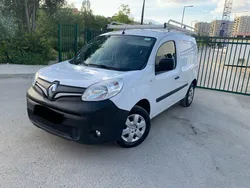 Kango express 1.5 blue dci 95 ch extra r-link gps attelage pour remorque prix hors taxes:8490 euros