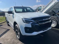 ISUZU D Max Space Nitro sport 4x4 164 cv Tva récupérable 39.900 HT