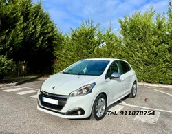 Peugeot 208 1.6 BlueHDi Style