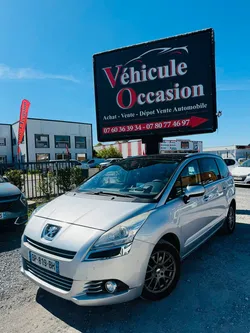 PEUGEOT 5008 2.0 HDi 150ch BVM6 Premium Pack 7pl