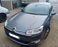 Citroën C5 hdi 1.6 hdi 110cv 2012 BVA premiere main 245000 km 3200