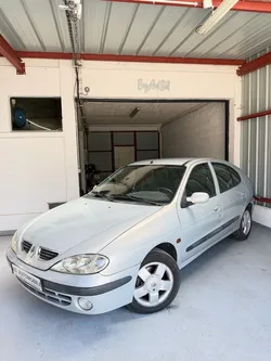 Renault Mégane I Phase 2 Fairway / 2002 / 150 000km / 1,9 dci 102ch / 5 portes / Entretiens Renault / Vente Marchand