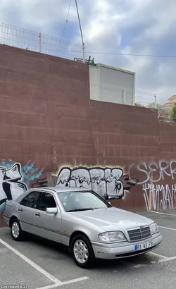 Mercedes-Benz C 180 Elegance