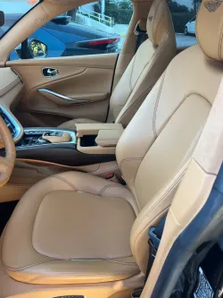 ASTON MARTIN DBX 4.0 AWD Aut.