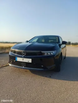 Opel Astra 1.2 T Elegance
