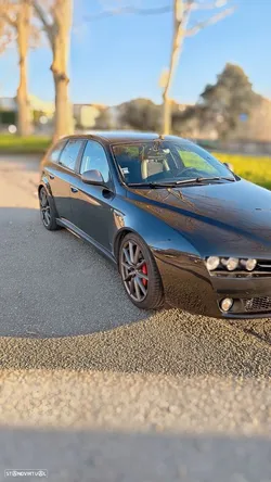 Alfa Romeo 159 Sportwagon 2.0 JTDm Distinctive P.TI